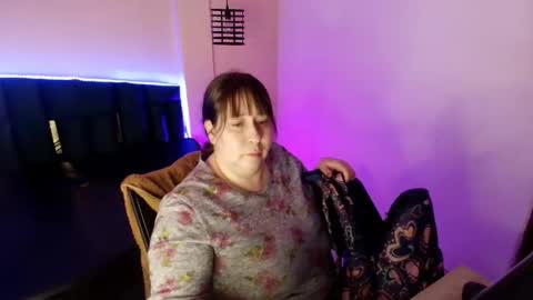 Emily  online show from December 1, 11:25 am