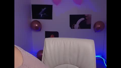 Emma online show from February 20, 7:01 am