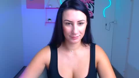 Emma online show from October 12, 5:54 am