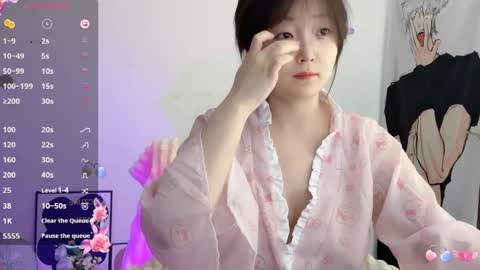 Flipped online show from April 18, 11:15 pm