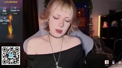 Tori online show from March 22, 6:52 am