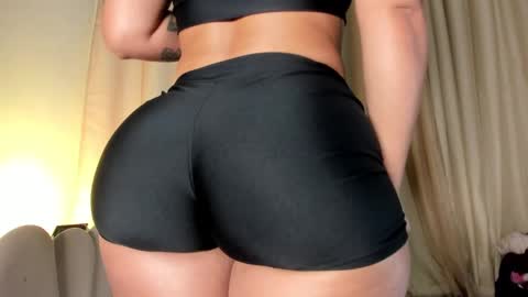 Hanna johnson online show from October 29, 3:00 am