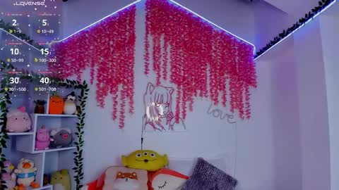 Hanna Botero online show from November 1, 4:55 pm