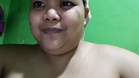 _hershey003 online show from October 27, 1:39 pm