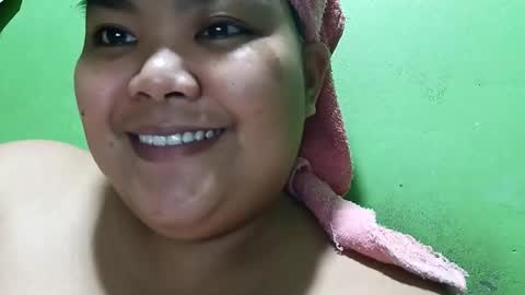 _hershey003 online show from October 14, 1:03 pm