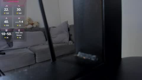 Snapshot of _hollywood_1 chatting on September 21, 7:51 am Hollywood online show from September 21, 7:51 am
