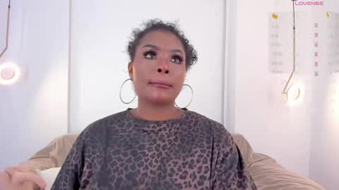 Darlis  online show from February 15, 7:39 pm