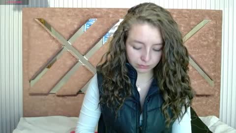 Isa online show from April 10, 12:22 pm