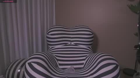 _jessica1 online show from April 12, 2:58 am