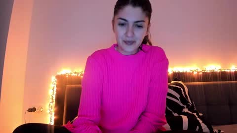 _just_a_simple_girl online show from January 21, 12:29 pm