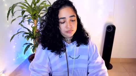     online show from December 18, 12:37 am