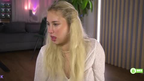 Kate online show from March 27, 4:19 pm