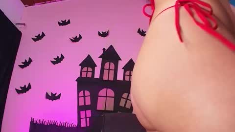 Kendall online show from October 26, 12:11 pm