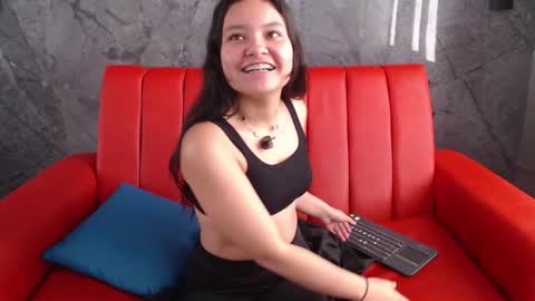 Jalina online show from April 19, 4:18 pm