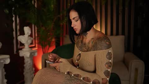   online show from September 22, 11:47 pm