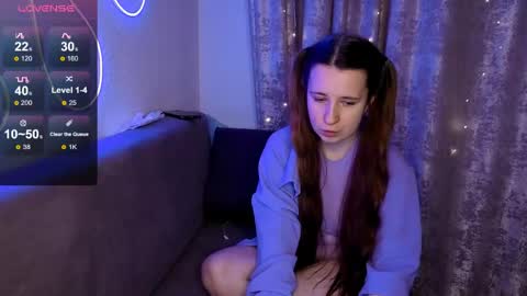 _kylle_ online show from March 23, 5:08 pm