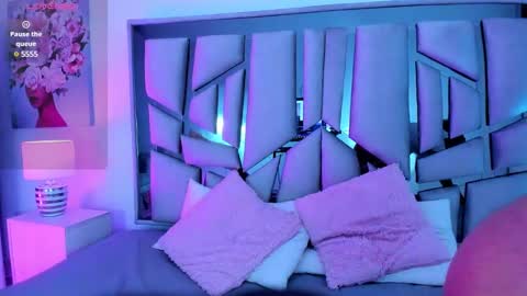 Lanna  online show from February 7, 11:23 am