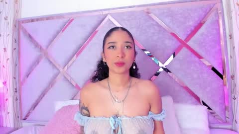 Lanna  online show from February 14, 12:25 pm