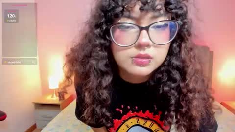 Snapshot of _lilly_miller chatting on September 11, 3:12 pm Liily online show from September 11, 3:12 pm
