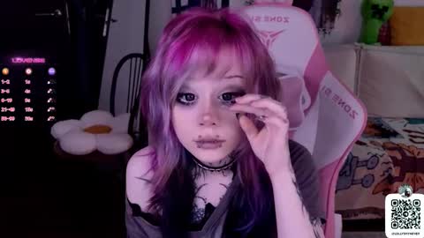 Lolly online show from September 21, 12:04 pm