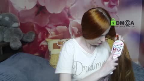 Snapshot of _lonelycat_ chatting on January 9, 8:03 am Katya online show from January 9, 8:03 am