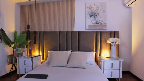 Luisa merrid online show from April 10, 11:49 am