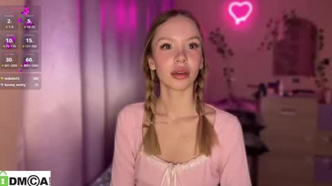 Snapshot of _love_me_again chatting on October 20, 9:51 pm Katie online show from October 20, 9:51 pm