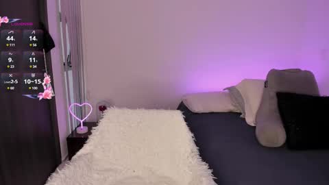   online show from February 24, 12:14 pm