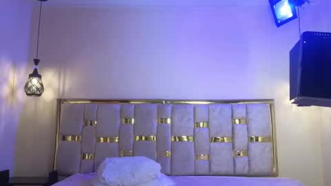 Snapshot of _luisa_smith chatting on October 18, 4:59 am  luisa smith online show from October 18, 4:59 am