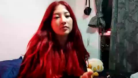 Snapshot of _lunaa__ chatting on December 24, 5:27 am _lunaa__ online show from December 24, 5:27 am