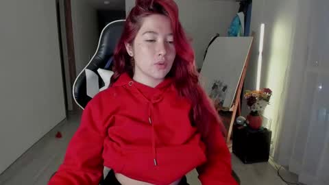 Snapshot of _lunaa__ chatting on January 22, 11:32 pm _lunaa__ online show from January 22, 11:32 pm