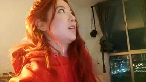 Snapshot of _lunaa__ chatting on January 6, 12:16 am _lunaa__ online show from January 6, 12:16 am