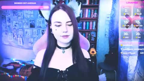 Mia online show from April 13, 4:36 am