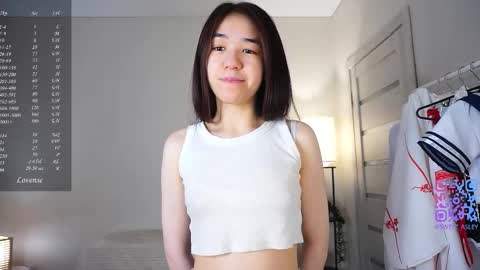  Gwen  online show from January 14, 5:12 am