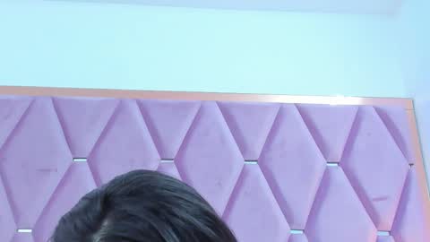 Nahayo  online show from October 18, 11:57 am