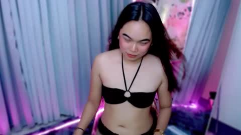 _maureen_ online show from September 18, 11:42 am