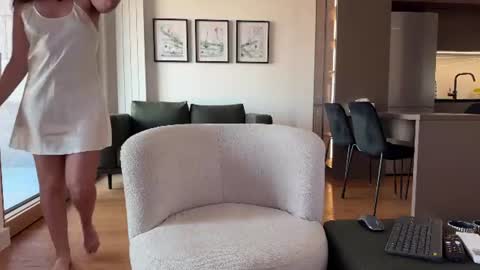 Carla -  online show from July 17, 3:16 pm