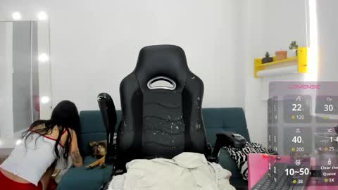 Juli online show from January 6, 3:27 pm