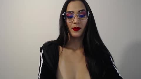 MIA online show from December 6, 10:40 pm