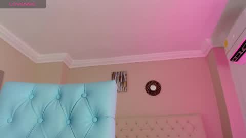 Paula online show from April 11, 11:14 am