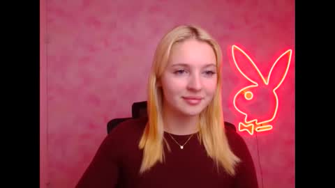 Melanie online show from October 21, 11:47 am