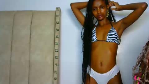 Mimi online show from February 8, 3:43 am