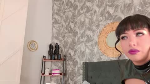 _miss_alexxxa online show from May 25, 8:52 pm