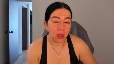 _miss_coco_ online show from September 23, 1:31 pm