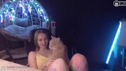 Debby  online show from January 22, 7:34 pm