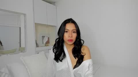 Snapshot of _nathaliesex chatting on October 22, 3:44 am independent model natha online show from October 22, 3:44 am