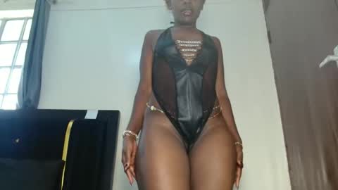 _naughty_alexah online show from December 20, 6:39 am
