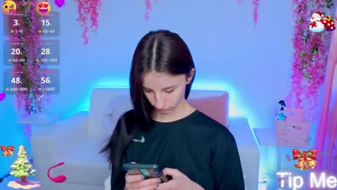 Snapshot of _nika_kik chatting on December 30, 7:59 am Nika online show from December 30, 7:59 am