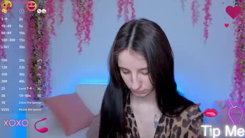 Snapshot of _nika_kik chatting on February 13, 2:09 pm Nika online show from February 13, 2:09 pm
