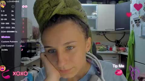 Snapshot of _nika_kik chatting on September 16, 7:11 pm Nika online show from September 16, 7:11 pm